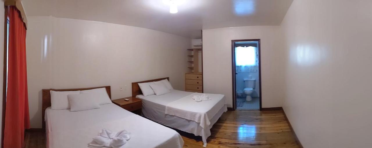 Coral View Beach Resort Utila Dış mekan fotoğraf