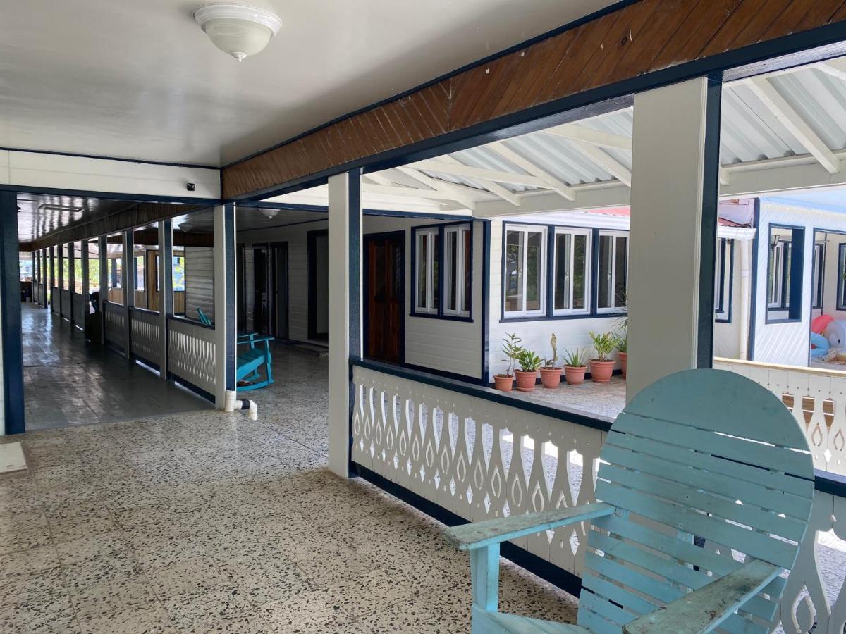 Coral View Beach Resort Utila Dış mekan fotoğraf