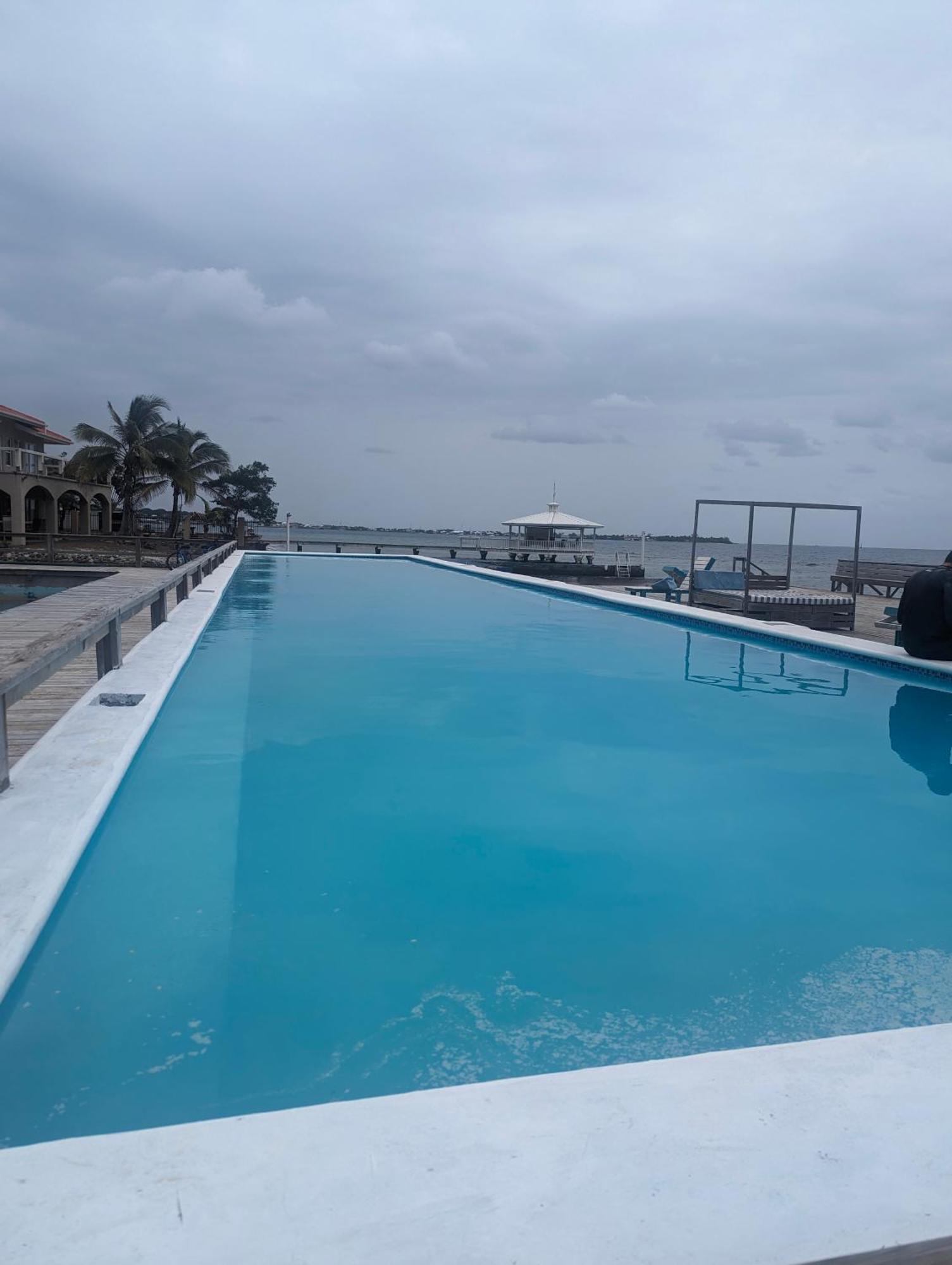 Coral View Beach Resort Utila Dış mekan fotoğraf