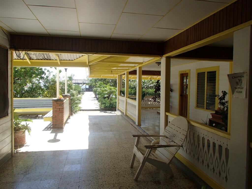 Coral View Beach Resort Utila Dış mekan fotoğraf